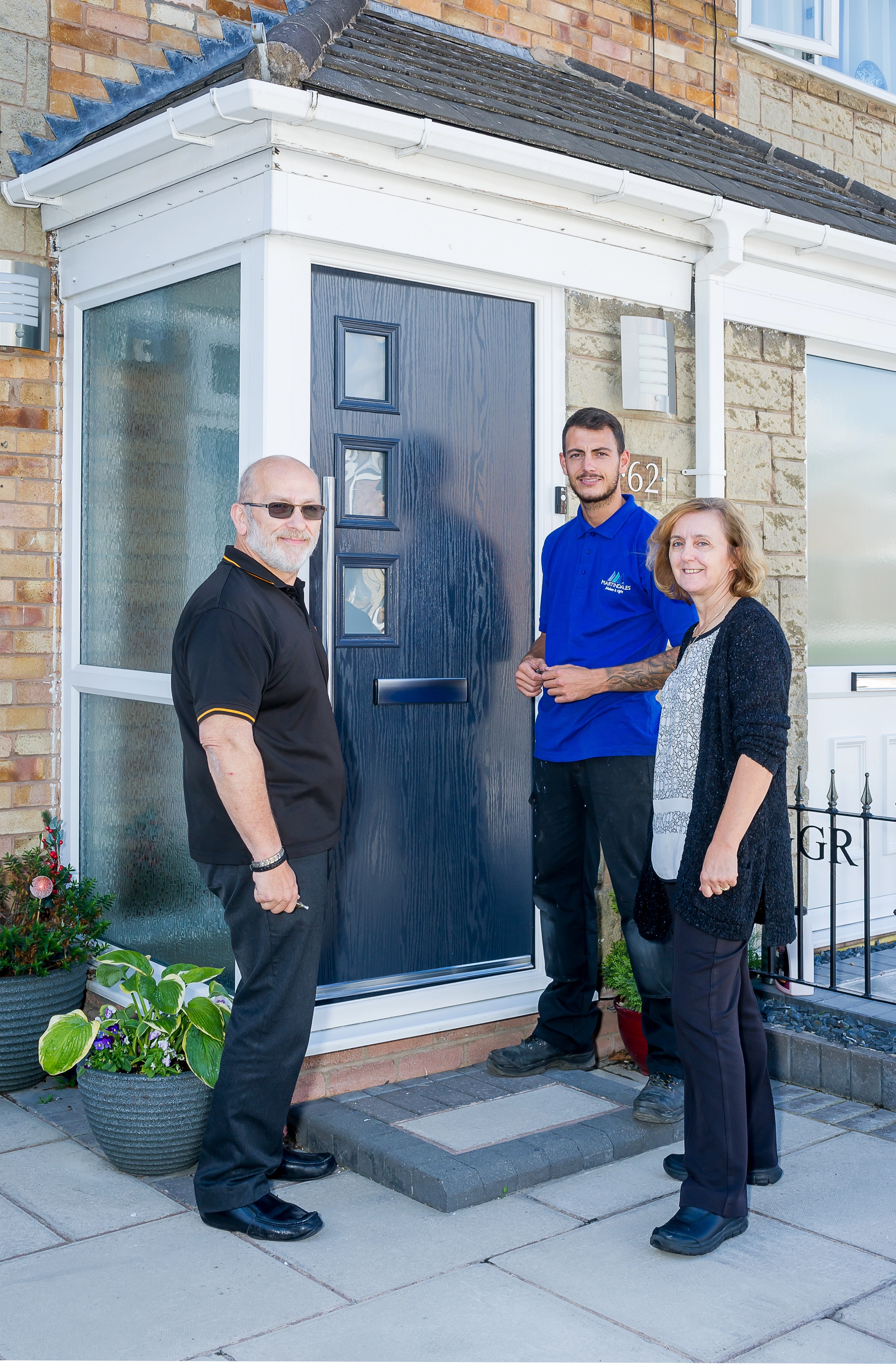 customers at door